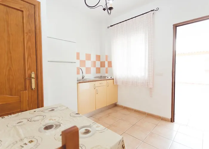 La Dehesa * コニル・デ・ラ・フロンテラ